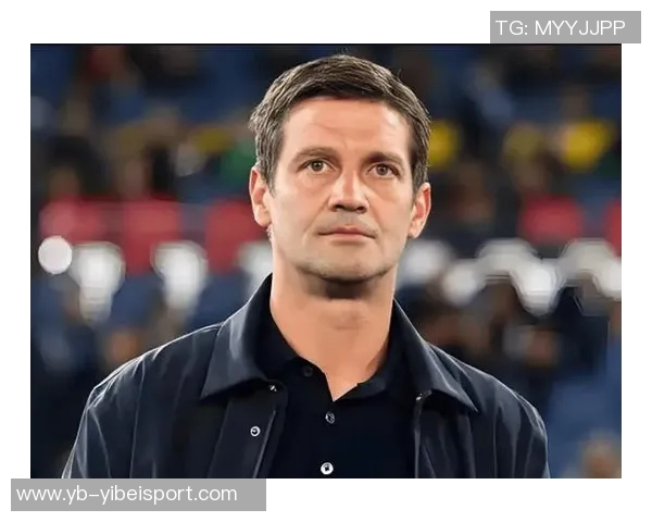 劳塔罗对齐沃换人决定不满摔水瓶表达愤怒情绪 劳塔罗对齐沃换人决定不满摔水瓶表达愤怒情绪