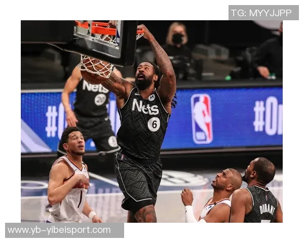 小乔丹与鹈鹕签约360万美元开启第18个赛季展现老将风采 小乔丹与鹈鹕签约360万美元开启第18个赛季展现老将风采