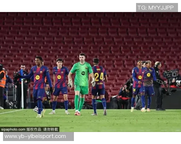 巴萨冬窗计划引进左脚中卫加维伤缺助力薪资空间调整