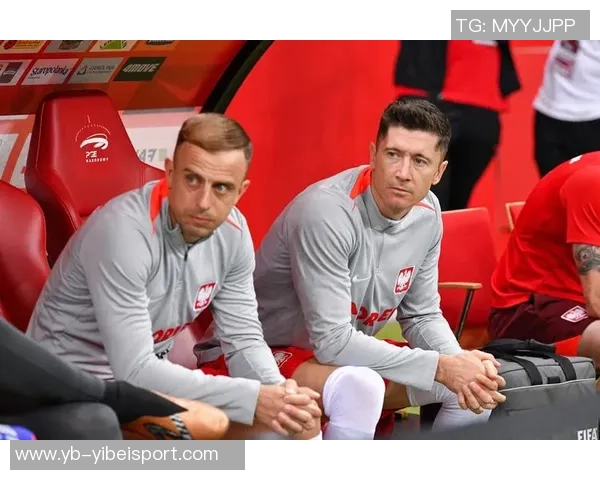 重返波兰国家队的格罗西茨基与莱万关系改善分享心路历程