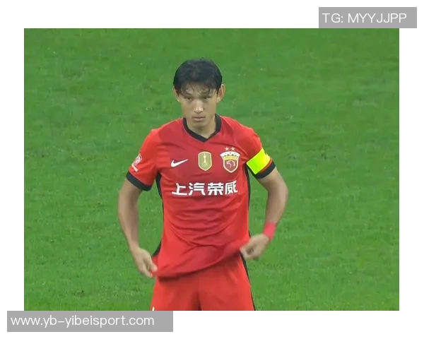 海港队结束假期重返训练全力备战中超收官战争取佳绩