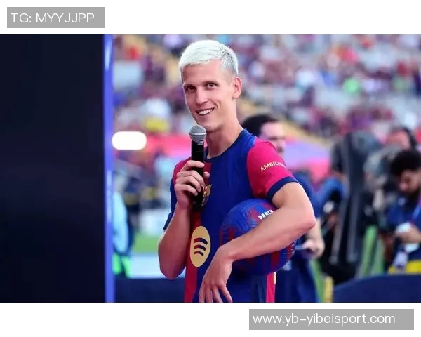 奥尔莫社媒致敬阿尔巴感谢你在球场内外的卓越表现与无私奉献 奥尔莫社媒致敬阿尔巴感谢你在球场内外的卓越表现与无私奉献